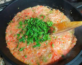 Foto del paso 13 de la receta: Cazuela de salmón con patatas, langostinos y gambones