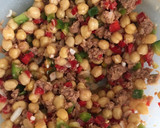 Foto del paso 2 de la receta: Ensalada económica de garbanzos y atún