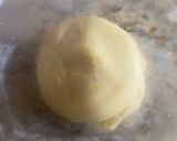 A picture of step 2 of Durian Pía Pastry.