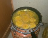 A picture of step 5 of Viazi karai.
