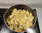 Foto del paso 3 de la receta: Guiso de pollo🍗 con patatas🥔 y espárragos🍲