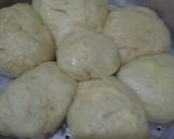 Foto langkah ke 1 dari resep Roti sobek kukus.