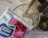 Foto langkah ke 2 dari resep Iced Tea Latte.