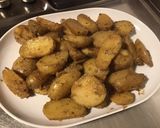 Une image de l'étape 6 de Pommes de terre rattes en cocotte au bouillon de bœuf.