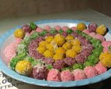 A picture of step 8 of Easy CoConut ladoo.