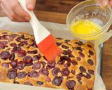 Cseresznyés piskóta süti recept fázis 9 fotója