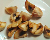 Foto del paso 4 de la receta: Filetes de salmonete al ajillo