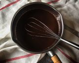 Gambar langkah 2 resipi French Hot Chocolate.