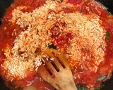 Une image de l'étape 4 de Orzo à la tomate et chorizo.