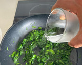 Foto del paso 3 de la receta: Risotto de arroz verde