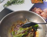Foto langkah ke 3 dari resep Gulai Ayam Nanas Daun Kari.