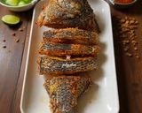 Foto langkah ke 5 dari resep Ikan Goreng Renyah & Simple 🐟✨By Jesslyn Orlane.