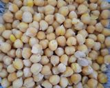 A picture of step 1 of Chana chaat.
