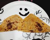 A picture of step 2 of Cheese paratha.