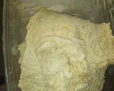 A picture of step 8 of Passion and lemon cake.