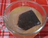 Foto langkah ke 1 dari resep Teh Hangat Milo.