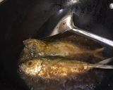 Foto langkah ke 2 dari resep Ikan Kembung Bumbu Pedas.