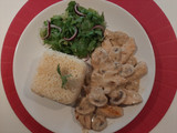 Pollo con natas y champiñones (Bifinhos con cogumelos)