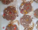 Foto del paso 3 de la receta: Hamburguesas de carne molida acompañada de ensalada de pimientos