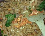 Foto langkah ke 6 dari resep Kwetiau Goreng Sederhana.