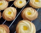 A picture of step 7 of Orange Jam Butter Cöökies 🍊🍊🍊.