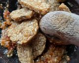 Foto langkah ke 4 dari resep Sambal Tempe Kemangi.