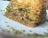 A picture of step 4 of Baklava with Pistachios.