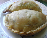Foto del paso 5 de la receta: Empanadas jugosas con relleno de carne cocido en el horno