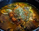 Foto del paso 4 de la receta: OSSOBUCO 🥩en Salsa de Vino🍷y Vegetales...!
