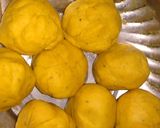 A picture of step 3 of Dal dhokli.