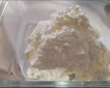 Foto del paso 1 de la receta: Vasitos de fresa con crema de queso