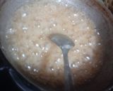 A picture of step 5 of Karachi halwa for fast.