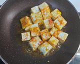 A picture of step 1 of Green peas with Paneer.