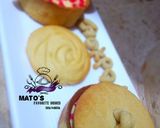 A picture of step 44 of Custard cookies cooking pots.