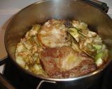 Foto del paso 5 de la receta Chuletas de cerdo con guarnición de la huerta