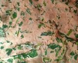 A picture of step 3 of Methi parantha.