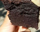 Foto langkah ke 7 dari resep Chewy Brownies With Almond Slice.