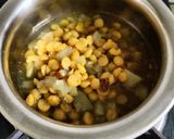 A picture of step 3 of Lauki chana dal ki sabji.