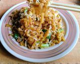 Foto langkah ke 5 dari resep Kwetiau Goreng.