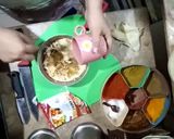 A picture of step 4 of Sheet samosa pakora.