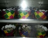Foto langkah ke 8 dari resep Chocolate Custard Muffins.