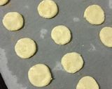 Foto langkah ke 3 dari resep Cheesy Cornstarch Cookies (Kukis Keju Maizena) Gluten Free.