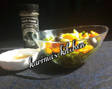 A picture of step 3 of Simple salad.