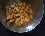 बदामी बर्फी रेसिपी स्टेप 1 फोटो 