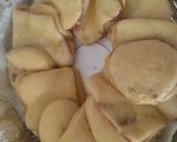 Foto del paso 3 de la receta: Pan relleno de dulce de guayaba, dulce de leche y queso🥯🍯🧀