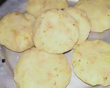 A picture of step 1 of Gram flour,Potato patty🍠.