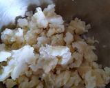 A picture of step 3 of Semolina sour kachori.