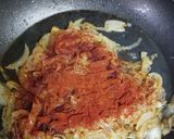 Foto del paso 4 de la receta: Cebolla caramelizada normal y aromatizada con pimentón dulce