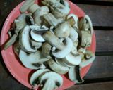 Foto langkah ke 2 dari resep Jamur rica rica ala dapur mami.
