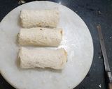A picture of step 4 of Ribbon Roll Up Sandwich.